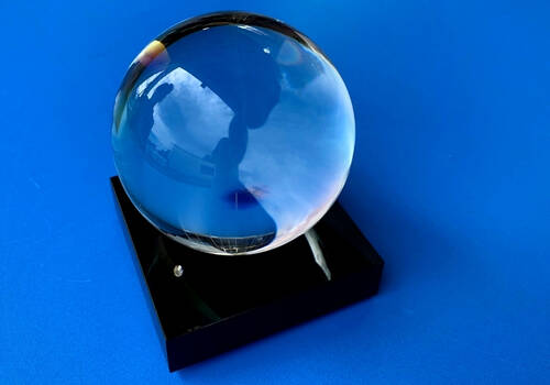Magic sphere in Plexiglass